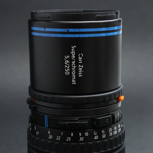 Hasselblad CFE 250mm F/5.6 SuperAchromat #295 - Picture 11 of 12