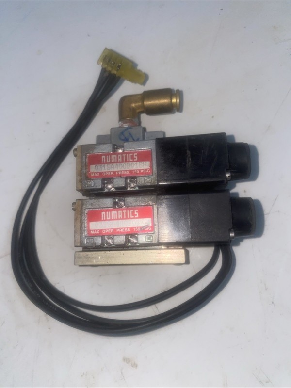 Numatics Air Operated Directional Control Valve 1/4 Selinoid Solenoid Valve