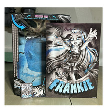 Mattel Monster High Frankie Stein Reel Drama Fashion Doll Original Packaging