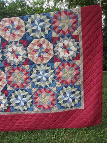 3 Season Lt Wt Diamond Patchwork/Circle Quilt~Olive/Navy/Burgundy~88" x 104" - Picture 8 of 16