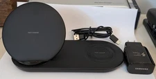 Samsung Wireless Charger Duo Fast Charger - Black (EP-N6100TBEGUS) EP-N6100
