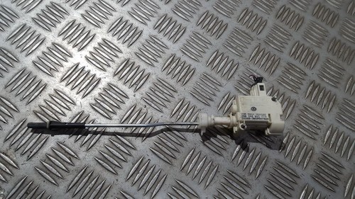 1k6810773 Stellmotor Microschalter, Heckklappe Heckklappenschloss DE514282-35