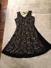 Perceptions Lace dress with nude underlay size M sleeveless 