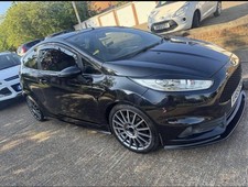 Fiesta St 2015 Black 80000