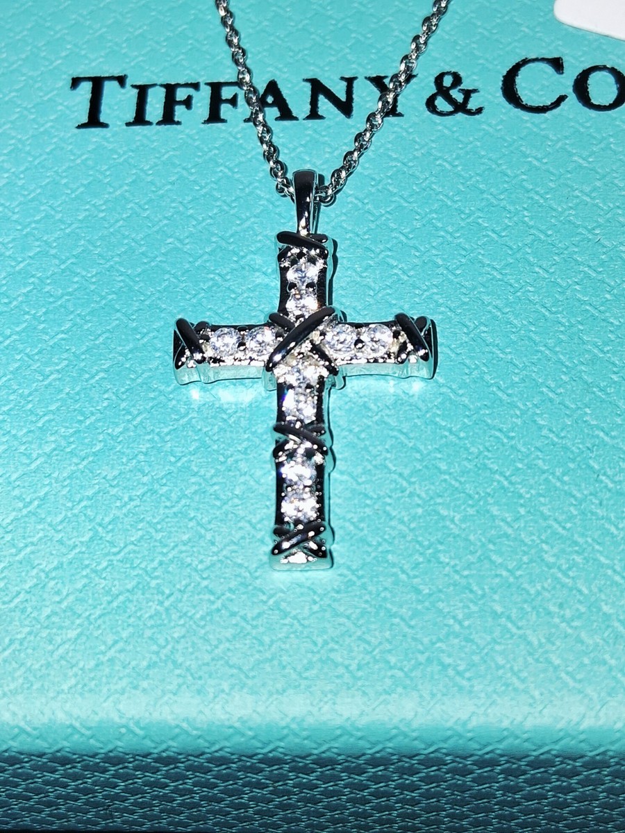 Tlffany & Co .21ct Diamond Platinum Au750 Cross Pendant 17