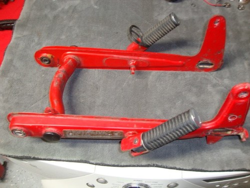 Honda CT 90 Trail 90 CM 90 Swing arm, Red, Passenger pegs installed. OEM.