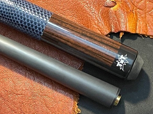 TNT 1811 Pool Cue With Carbon Fiber Shaft. Kamui Tip. Genuine Lizard Wrap. Blue - Picture 6 of 6