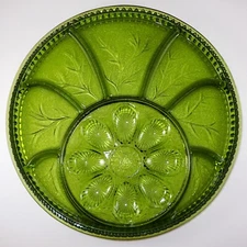 Indiana Glass Pebble Leaf Avocado Green Divided Relish Deviled Egg Plate Platter
