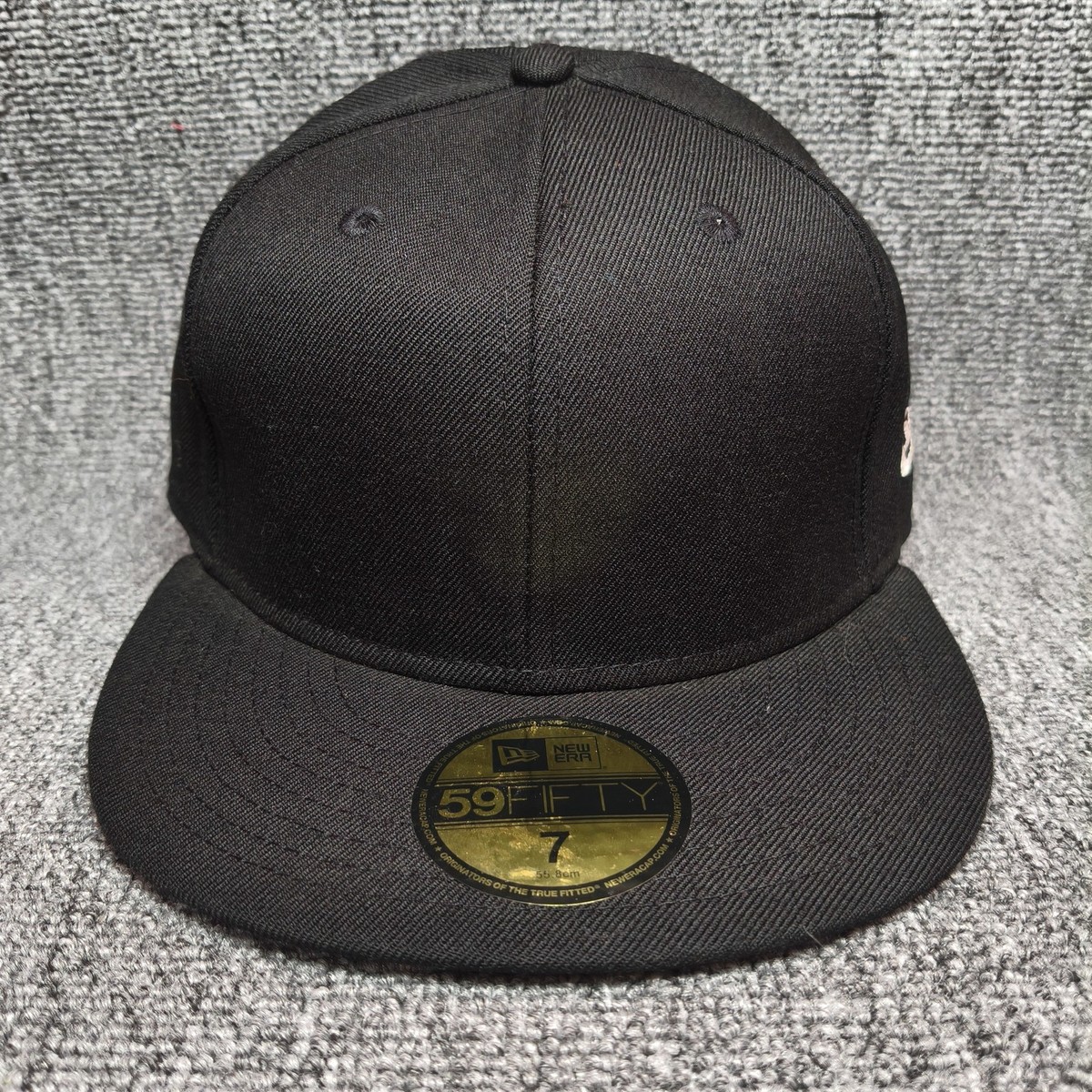 New Era 59FIFTY Plain Black Fitted Hat Size 7 Flat Brim Cap