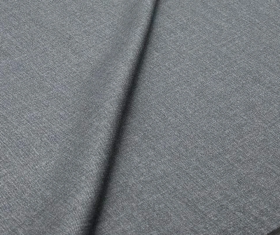 Grey Super 130s Wool Fabric Suiting Thobes Dishdasha Plain Solid 3.50m x 1.50m - Image 4 of 4