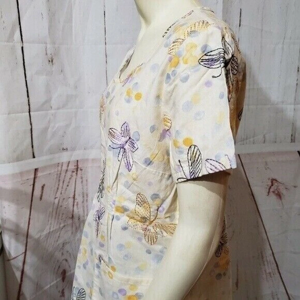 Cherokee Scrub Top Womens Medium Butterfly Print Short Sleeve Medical Wear - Image 3 of 4