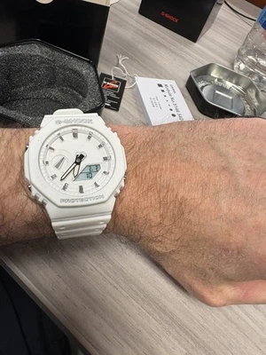 Casio G-Shock Uhr Weiß 5611 - Bild 1 von 4