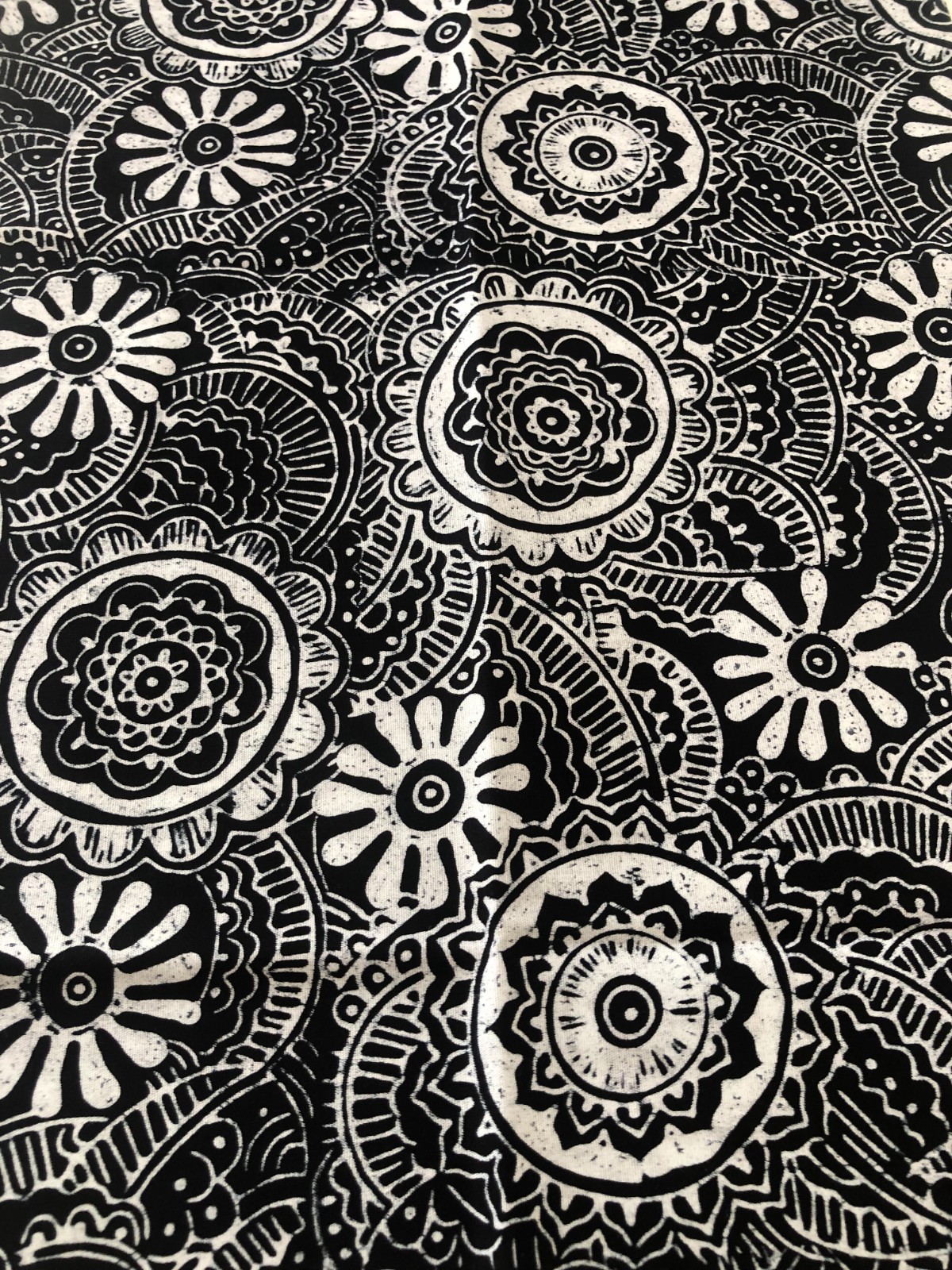 B & W Floral print batik quilting fabric cotton
