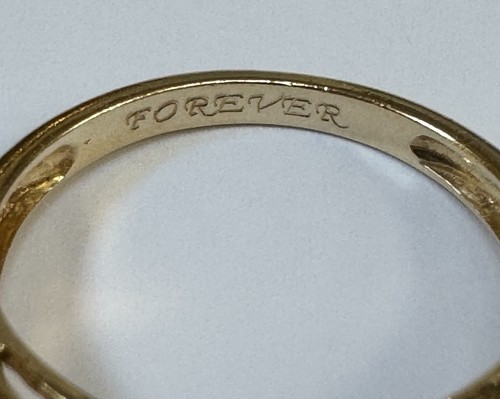 ESTATE NATURAL ROUND AND BAGUETTE CUT DIAMOND BAND RING 14K YELLOW GOLD SIZE 8.2 - Picture 10 of 15