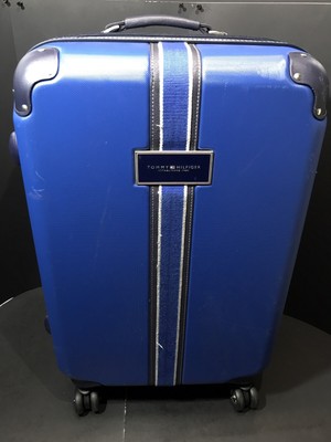 tommy hilfiger hard case luggage
