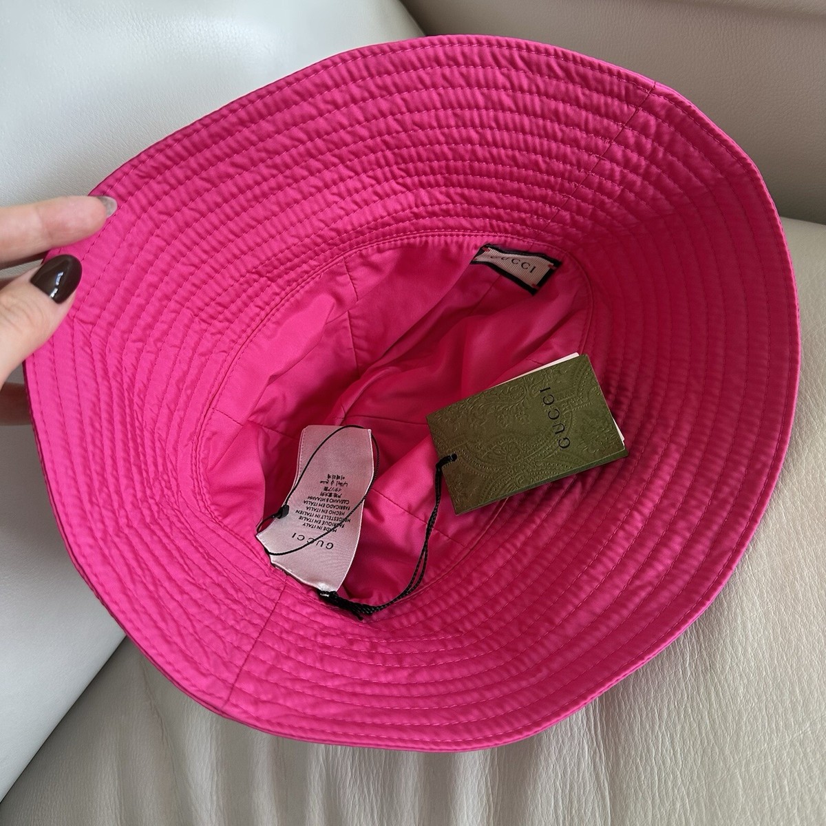 NWT GUCCI NYLON BUCKET PINK HAT GG logo Gold Size M | eBay