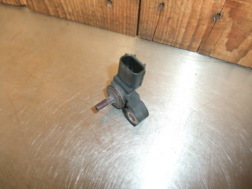 Kawasaki KLE650 Versys CAF 2010 Vacuum Sensor VGC #152