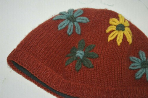 LL BEAN OUTDOORS WOMENS WINTER HAT 