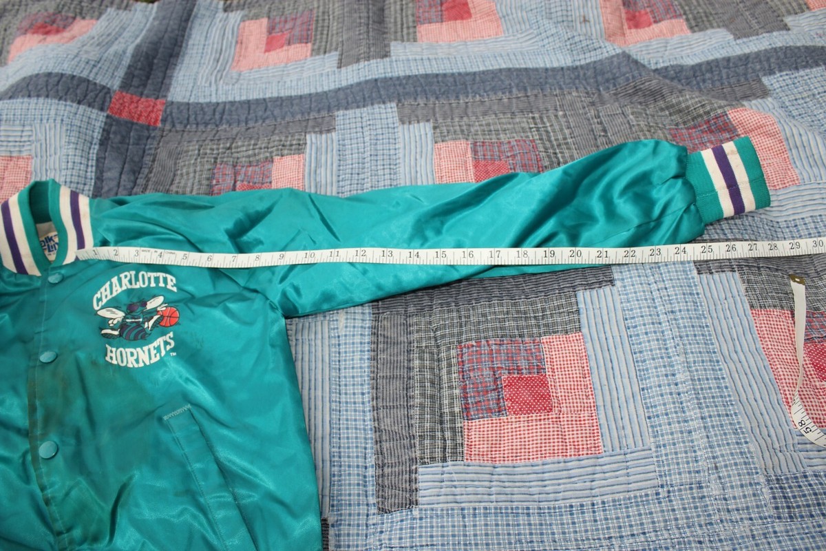 Vintage NBA Charlotte Hornets Chalk Line Starter Jacket Vintage NBA Charlotte Hornets Chalk Line Starter Jacket