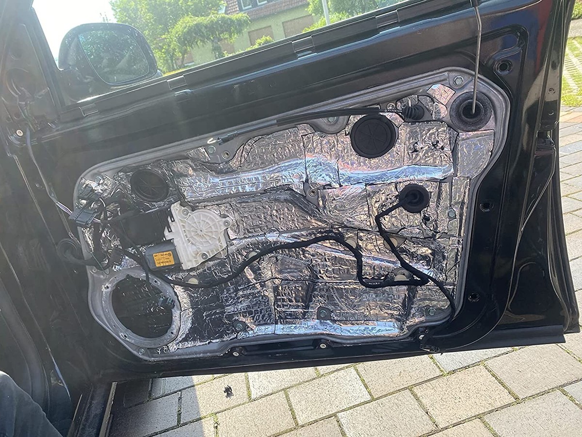 Car Hifi Dämmung 2 Meter ALUBUTYL Dämmmatte 2m – Anti-Dröhn-Matte Fürs Auto, Selbstklebend & Wasserfest Schalldämmung Tür