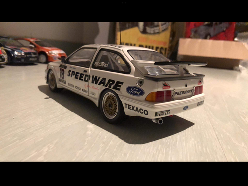 FORD SIERRA COSWORTH RS500 DTM 1988 minichamps 1/18 - Foto 2 di 4