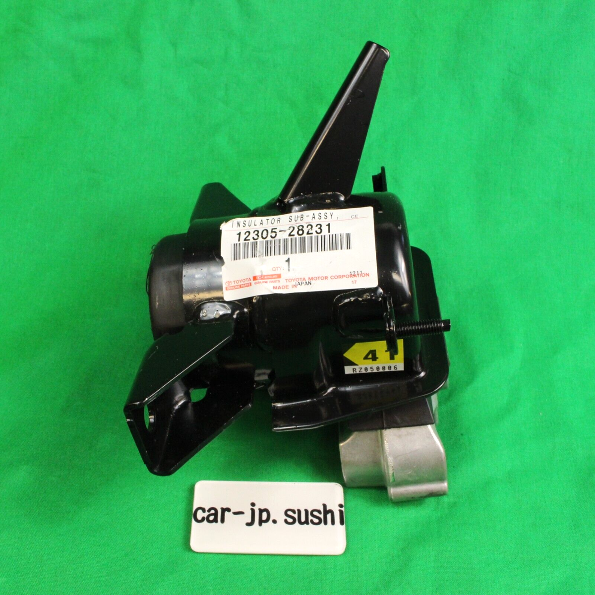 TOYOTA Genuine RAV4 ACA38L 06-09 Engine Mount Insulator 'Right RH
