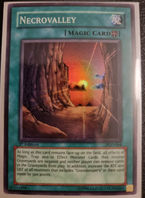 Yu-Gi-Oh! Necrovalley, PGD-084, Super Rare, 1. Auflage, Vintage