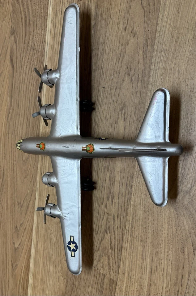 "Avión de acero prensado vintage Boeing B-29 Superfortress 16-3/4"" envergadura" Foto 4 de 4