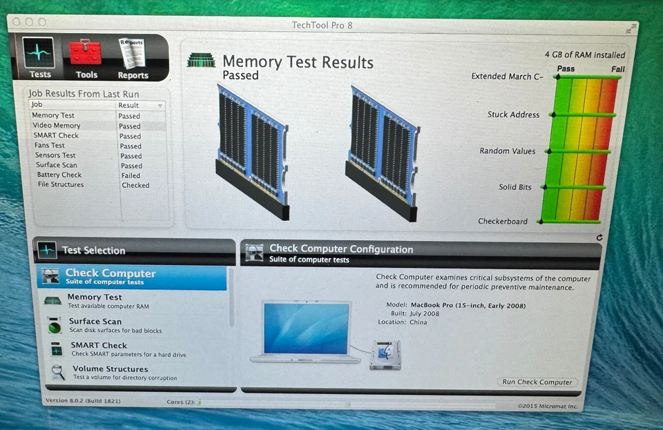 Apple MacBook Pro 15 pulgadas julio 2008 2,4 GHz Intel Core 2 Duo (MB133LL/A) Foto 3 de 4