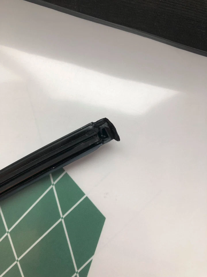 TOYOTA Celica MOULDING ROOF DRIP SIDE FINISH CENTER LH Genuine 75556-20090 - Изображение 2 из 4