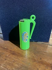 Hattie land  Pizza Showbiz Token Coin Dispenser Holder Rare Green Token Lot