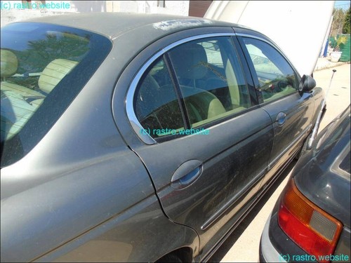 Jarguar X Type 2.0 D Executive año 2004 vagón de accidentes - Imagen 4 de 21