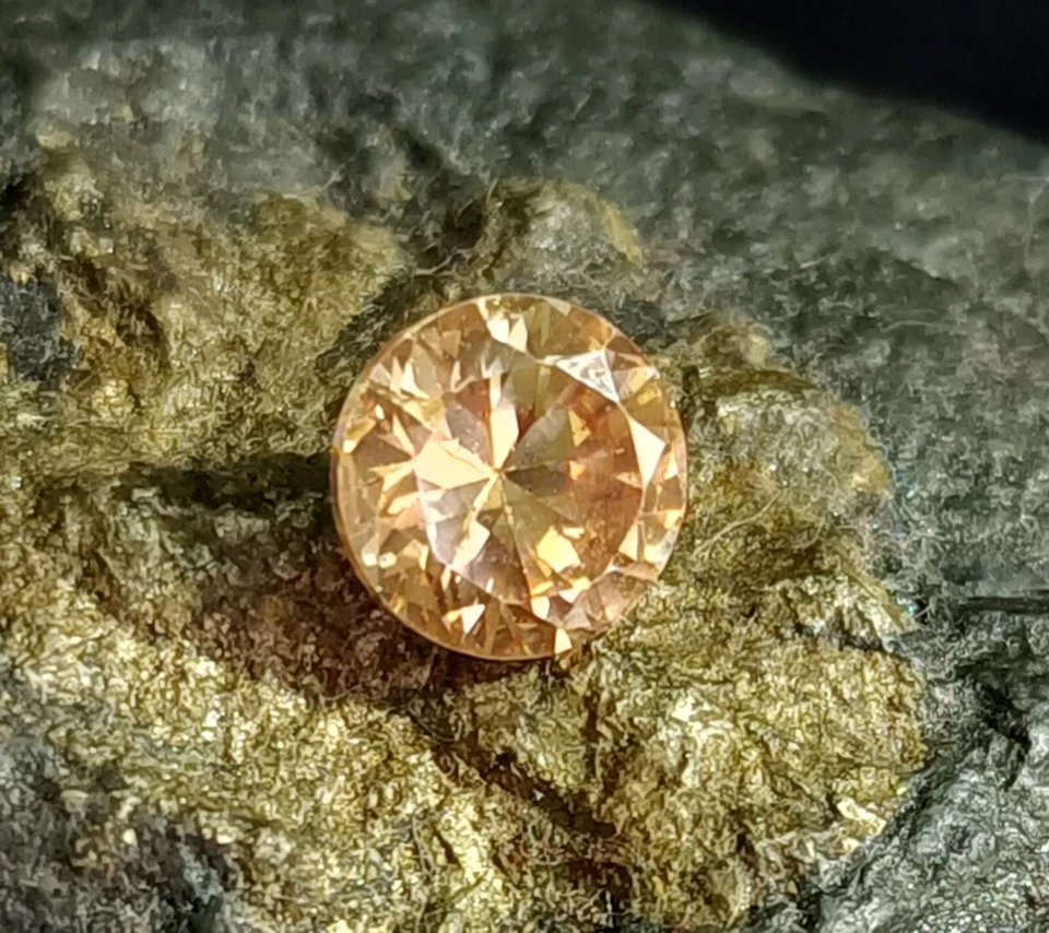 Lote de 20 piezas de piedras preciosas sueltas certificadas con zafiro champán natural corte redondo Foto 3 de 4