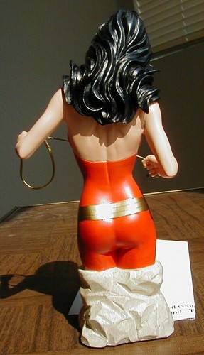 Women of the DC Universe Donna Troy Wonder Girl Bust #4249 - Picture 2 of 12