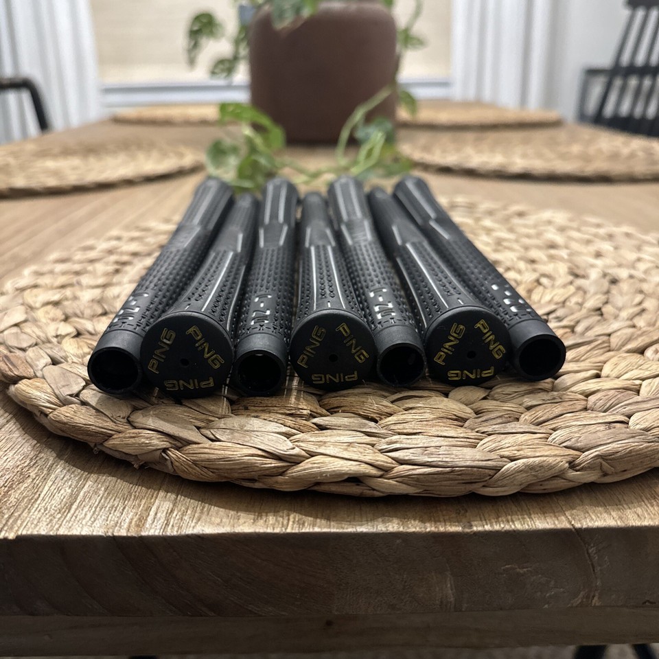 EXCELLENT (7) Ping Golf Pride Tour Velvet Ribbed Midsize Gold Cap Grips