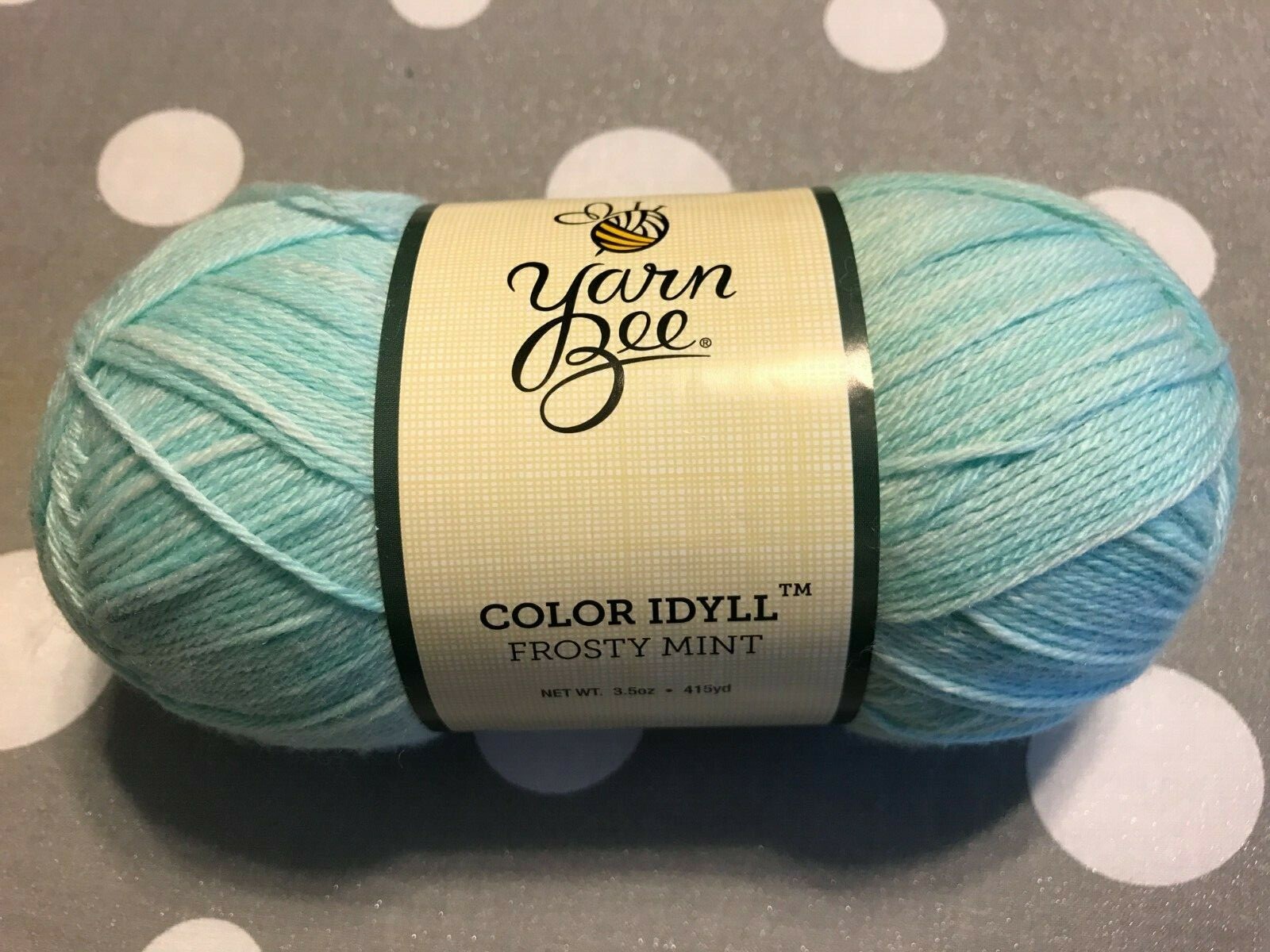 YARN BEE Color Idyll Bright, Beautiful Colors! 3.5 oz. / 415 yd