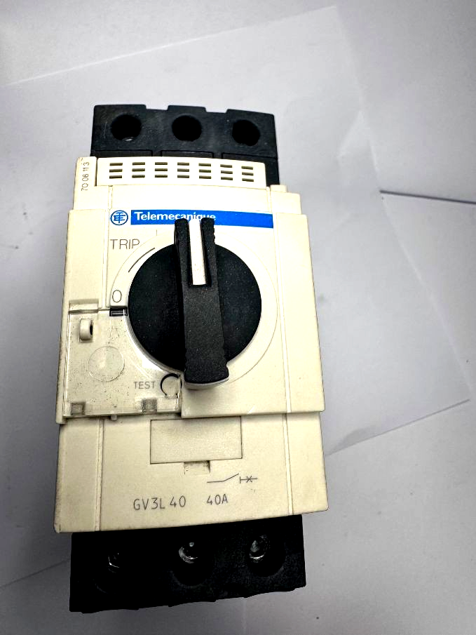 Telemechanique Schneider GV3L40 Magnetic Circuit Breaker 3P TeSys 40A