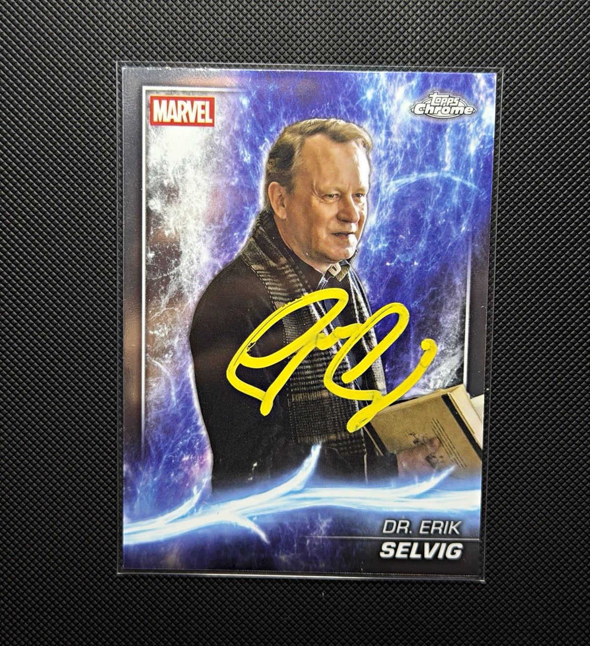 Stellan Skarsgard as Dr. Erik Selvig #AA-SSD Marvel 2025 Topps Chrome Studios Autograph trading card — raw and PSA graded price guide