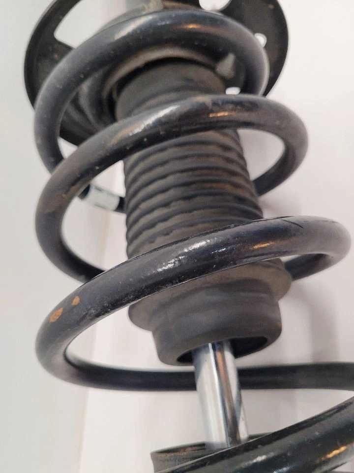 16-19 FORD EXPLORER LH Driver Strut Front AWD Without Turbo FB5Z18124D Foto 4 de 4