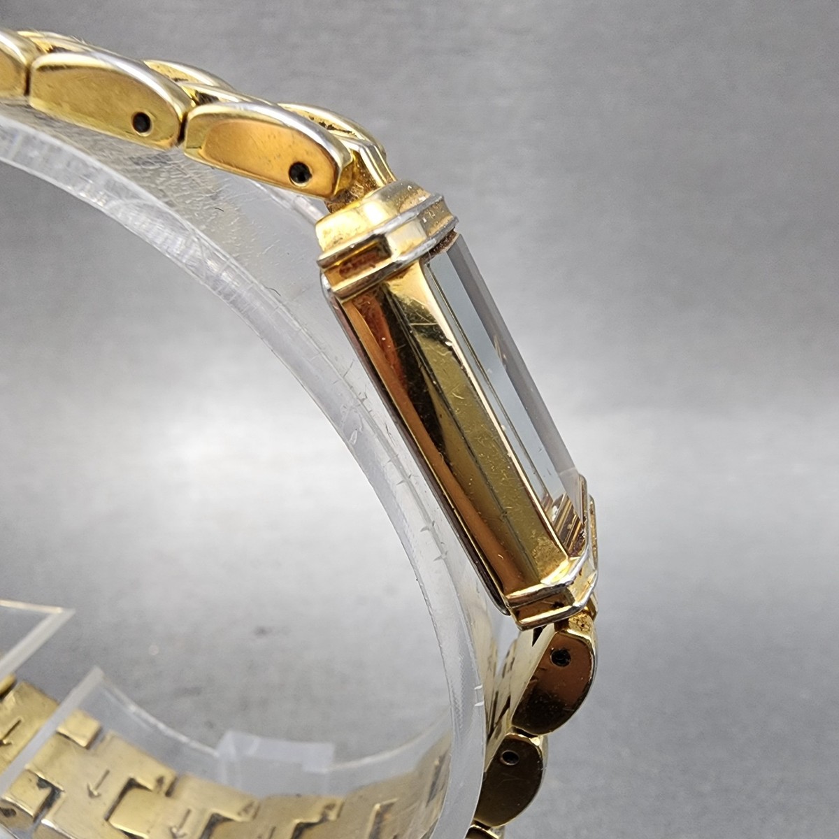 Citizen Elegance Tank Watch Women 14mm MOP Dial Gold Tone 5421-S26232 New Batt Citizen Tank Watch Women 14mm Champagne Dial Gold Tone 5421  main image 2