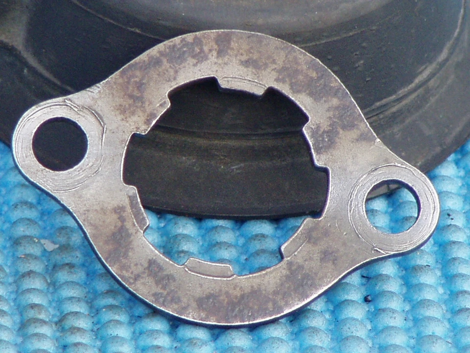 Placa de fixação de roda dentada Honda CB750 CB360 CB350 CL450 CB450 CB550 CB500 CB - Imagem 2 de 2