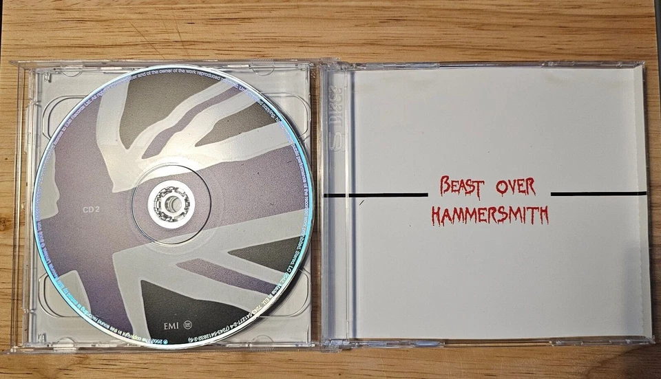 Iron Maiden – Beast Over Hammersmith (2CD's) - Bild 4 von 4