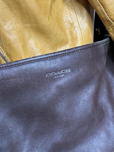 COACH Legacy Tassel Duffle 19889 leather Brown Shoulder/crossbody bag - Picture 3 of 9