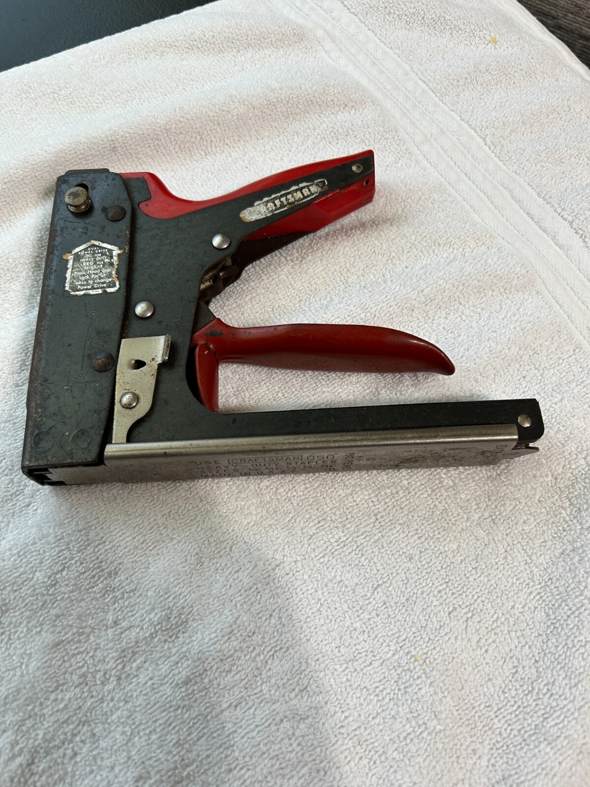 VINTAGE CRAFTSMAN 96847 STAPLE GUN eBay