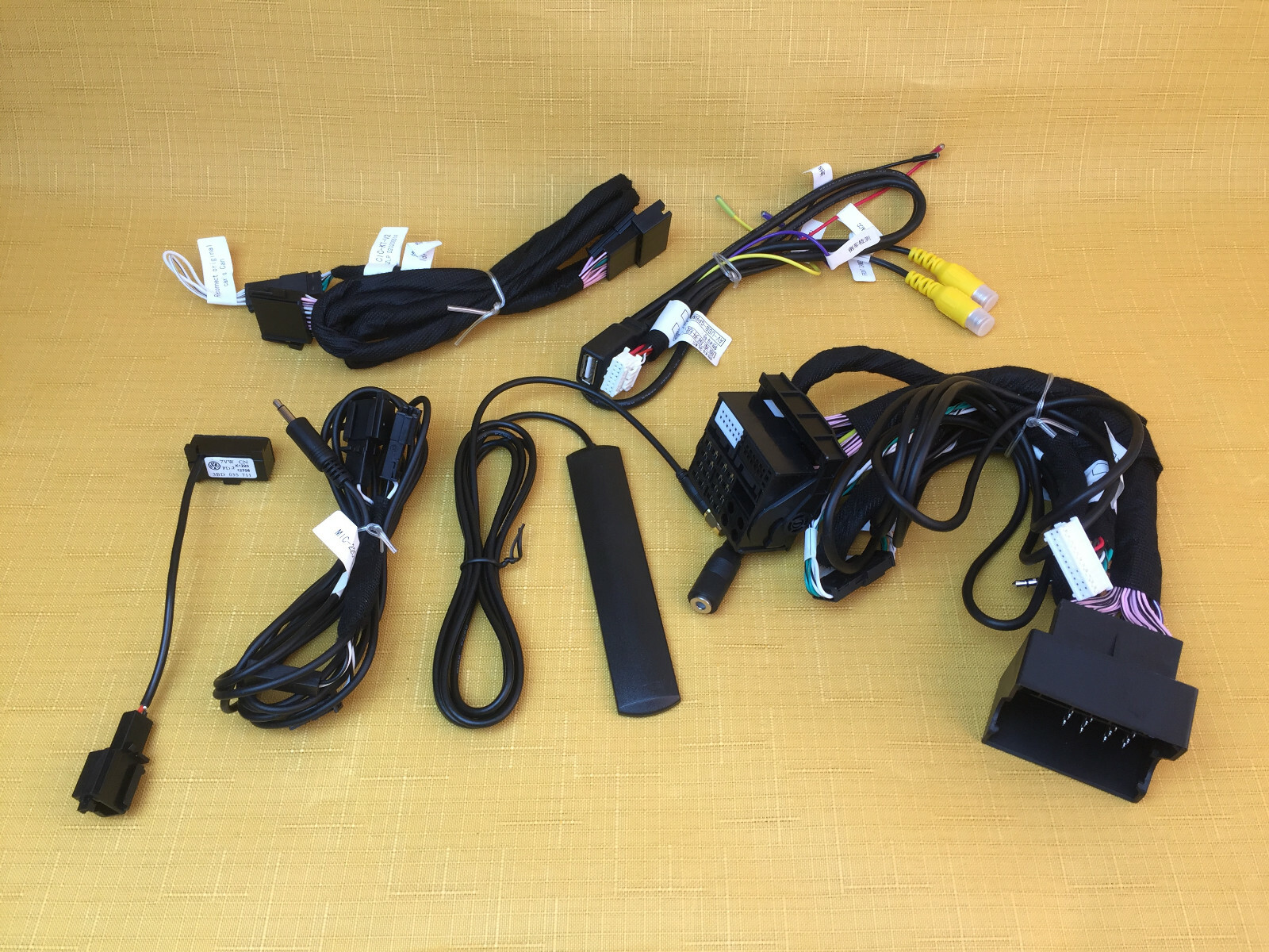 BMW CIC Apple Carplay Android Auto Interface Module Box E90 E60 E81 E82