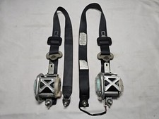 2008 - 2011 Nissan Titan Drivers Passengers Front Seat Belts Oem Black