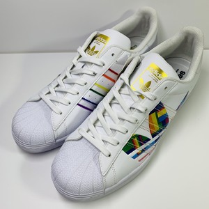 superstar love white