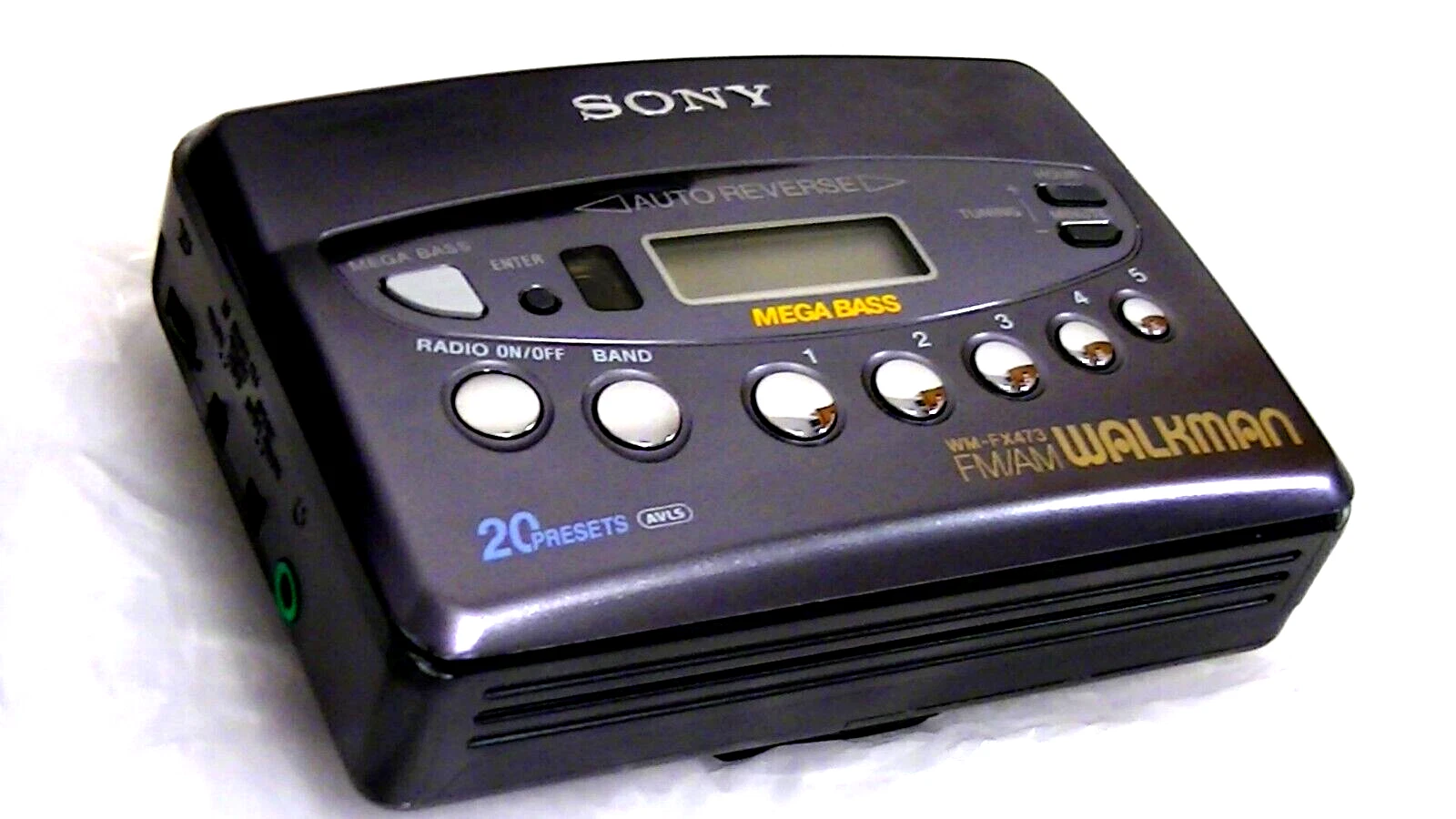 Sony Walkman WM-FX473 AM/FM Portable Cassette Player - Thumbnail 4