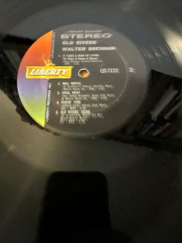Vintage WALTER BRENNAN "OLD RIVERS" LST-7233 LP Record 12" LIBERTY STEREO. F4 - Imagen 10 de 11