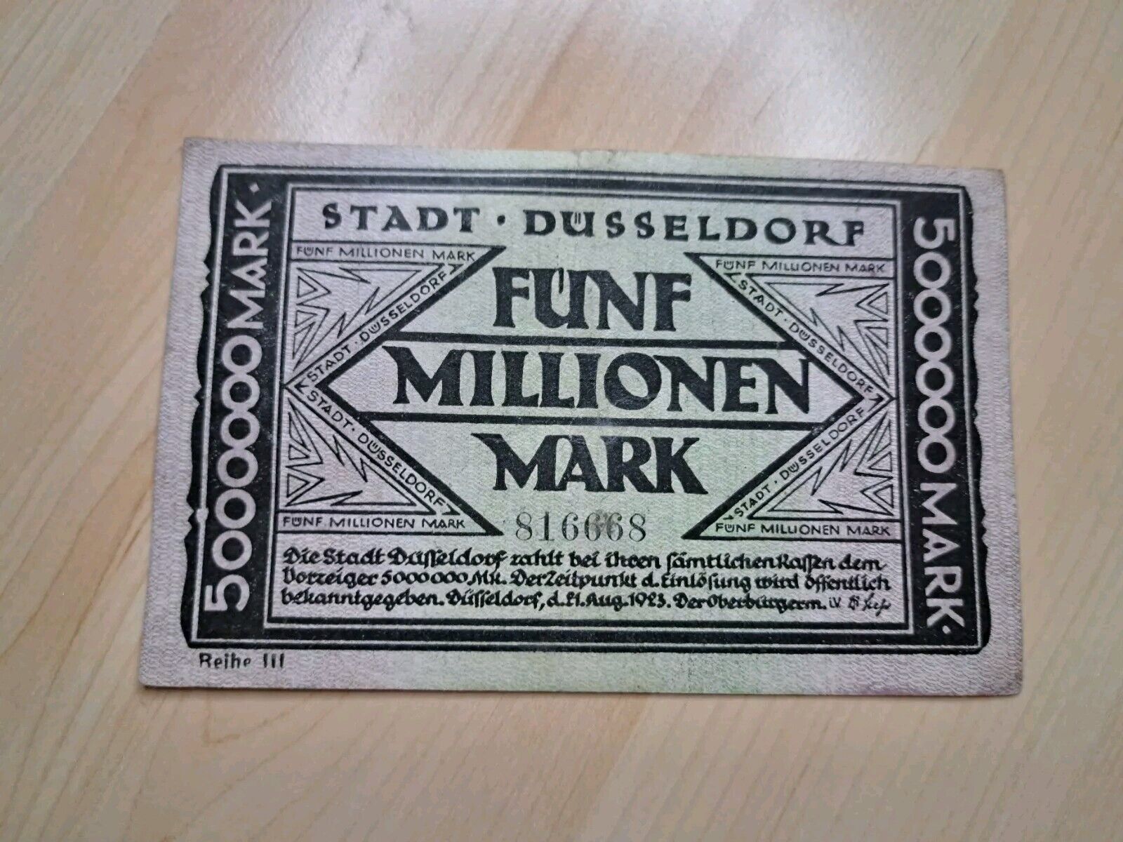 Bild 1 von 8